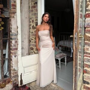 NWT Vera Wang Paloma Dress in Champagne - Size 6